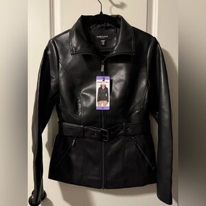 Kenneth Cole Women's Black Belted Faux Leather Jacket size XS NWT NEW